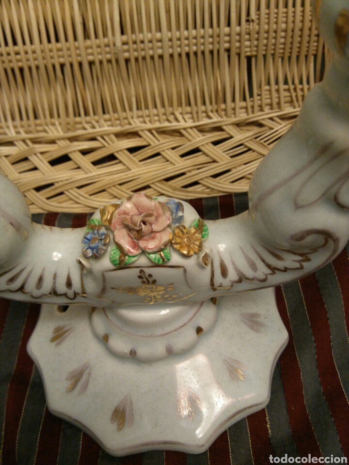 Antig&uuml;edades: Candelabros de Loza Antiguos - Foto 3