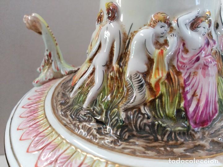 Antig&uuml;edades: JARRON DE PORCELANA CAPODIMONTE - Foto 8