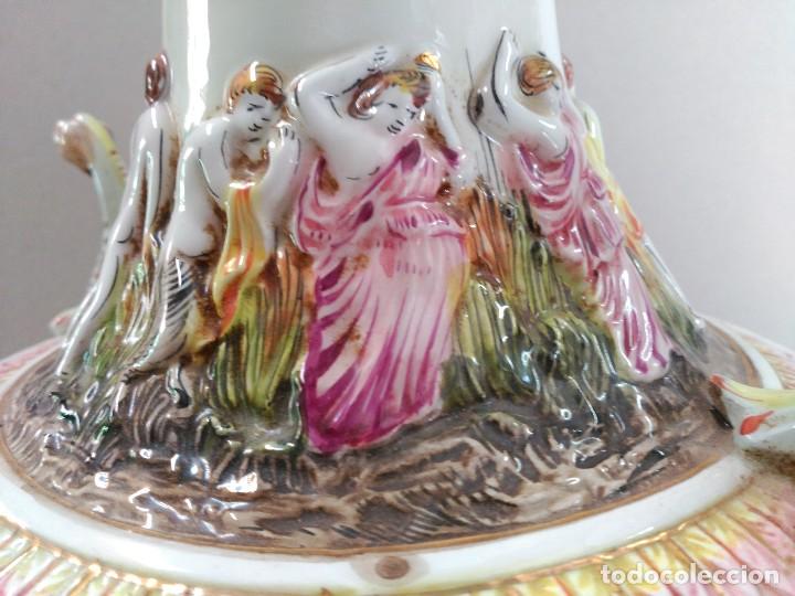 Antig&uuml;edades: JARRON DE PORCELANA CAPODIMONTE - Foto 9
