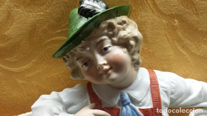 Antig&uuml;edades: NI&Ntilde;O TIROL CON CESTO - Foto 3