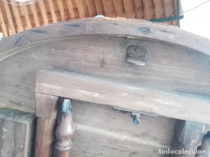 Antig&uuml;edades: MESA RENACENTISTA OVALADA, EXTENSIBLE - Foto 3