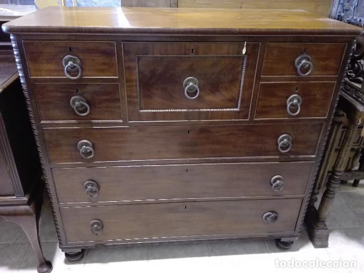 Antig&uuml;edades: COMODA DE CAOBA DEL SIGLO XVIII - Foto 2