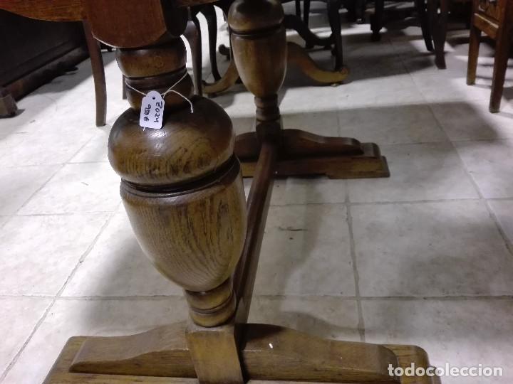 Antig&uuml;edades: MESA DE COMEDOR EN ROBLE, CERCA DE 1.920 - Foto 2