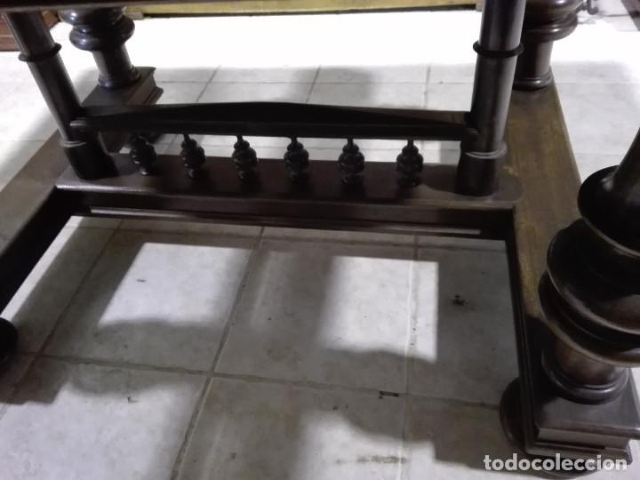 Antig&uuml;edades: MESA DE COMEDOR DE ROBLE, CERCA DE 1.900. - Foto 3