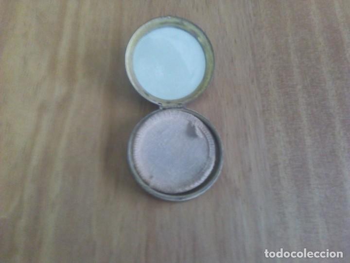 Antig&uuml;edades: Polvorera francesa esmaltada antigua - Foto 2