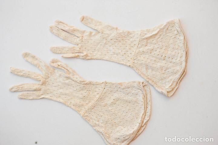 Antiquit&eacute;s: Antiguos Guantes de seda blanca para Se&ntilde;ora. a&ntilde;os 20