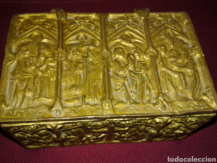 Antig&uuml;edades: ANTIGUO COFRE EN BRONCE - Foto 1