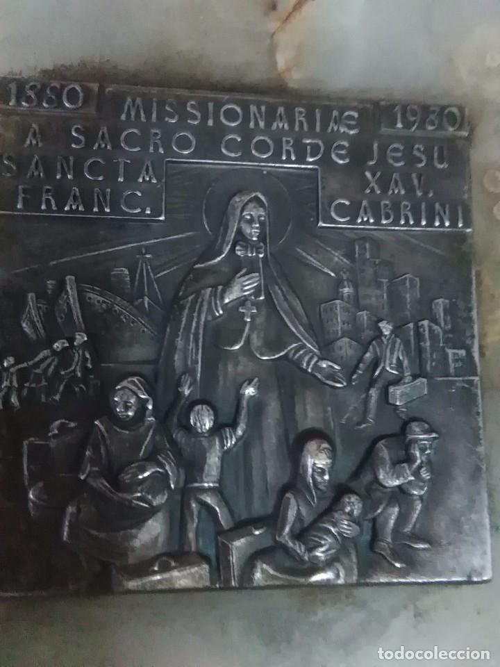 Antig&uuml;edades: Placa religiosa en bronce - Foto 4