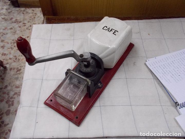 Antiquit&auml;ten: Molinillo de cafe
