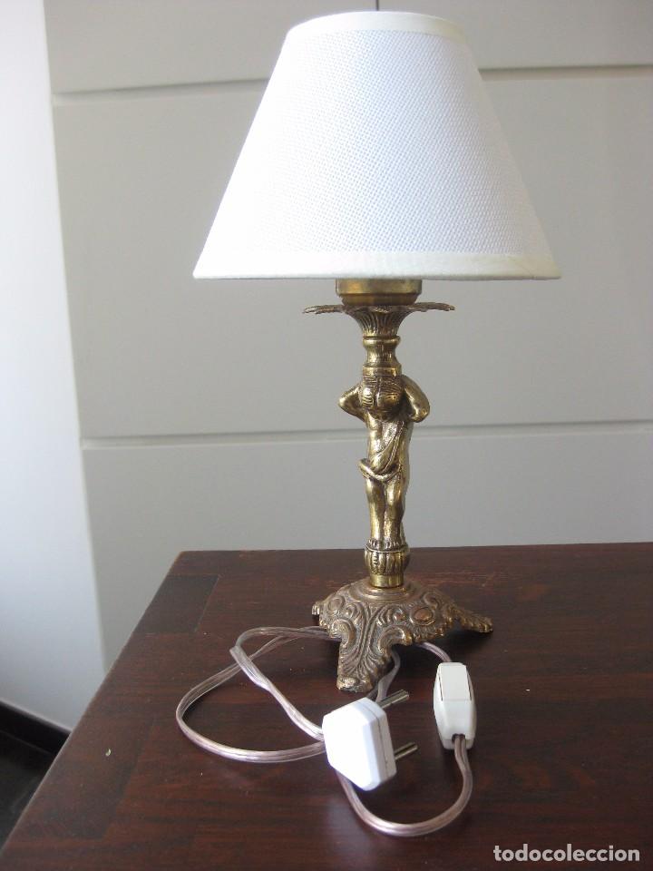 Antig&uuml;edades: Lampara de sobremesa con pie de bronce - Foto 4