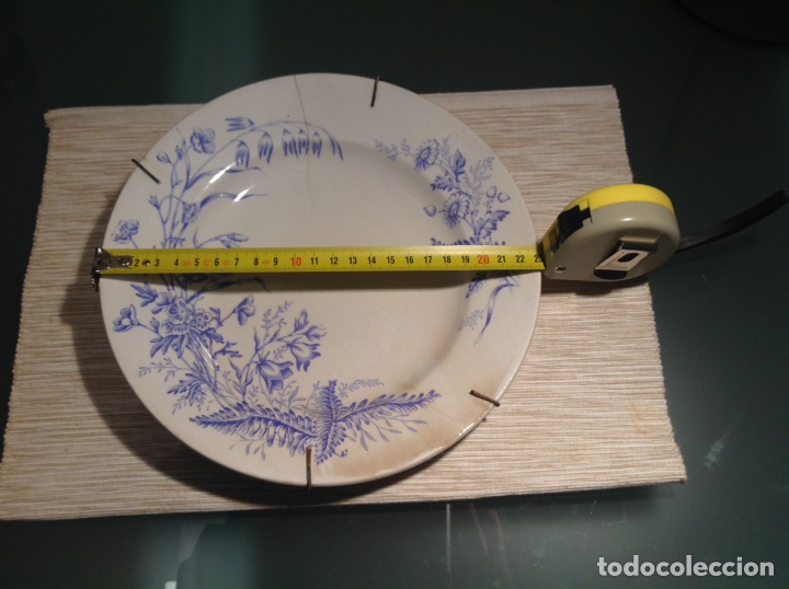 Antig&uuml;edades: Plato antiguo flores azules - Foto 2