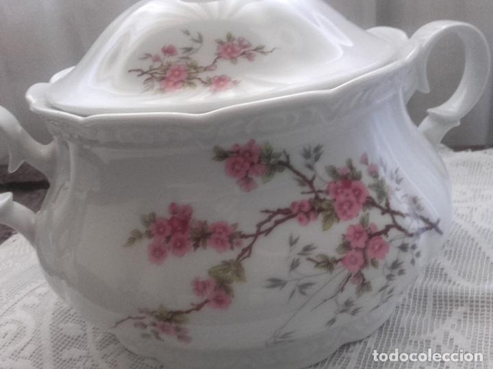 Antig&uuml;edades: Sopera porcelana Bavaria - Foto 2