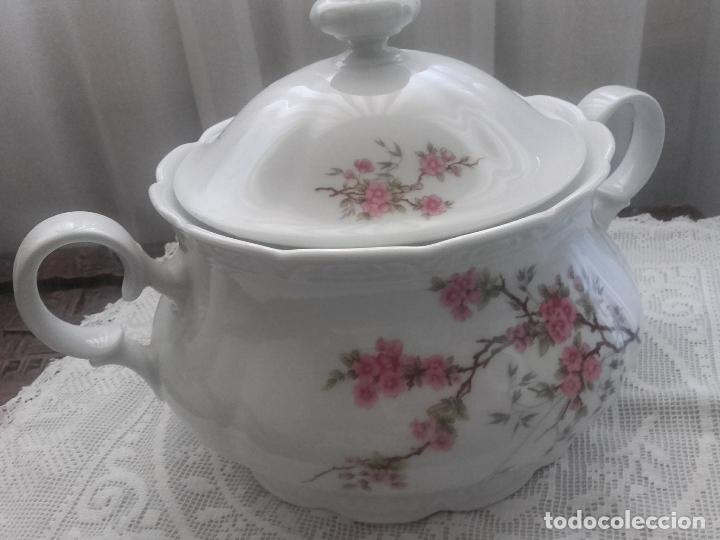 Antig&uuml;edades: Sopera porcelana Bavaria - Foto 3