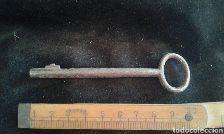 Antiguidades: Llave antigua hierro
