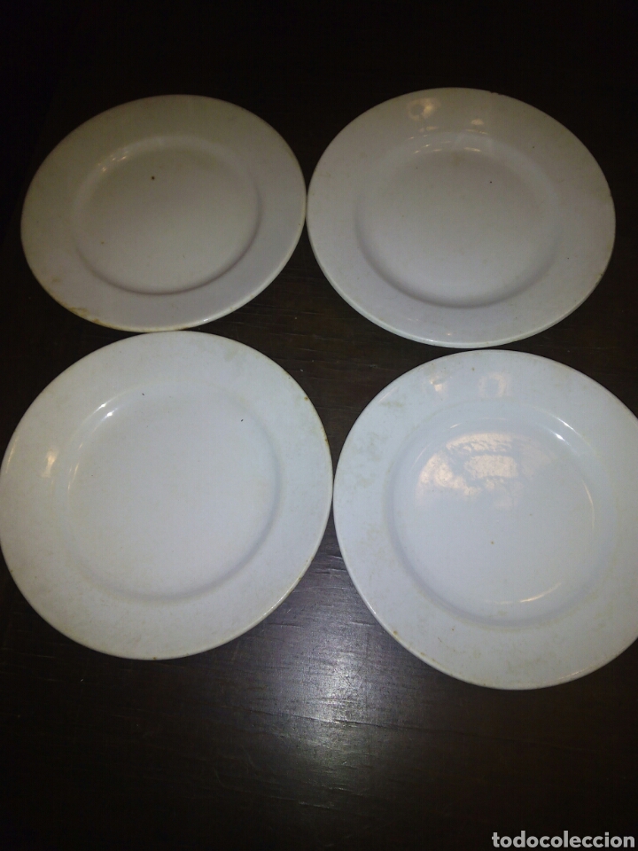 Antig&uuml;edades: 4 platos Royal China Vigo - Foto 1