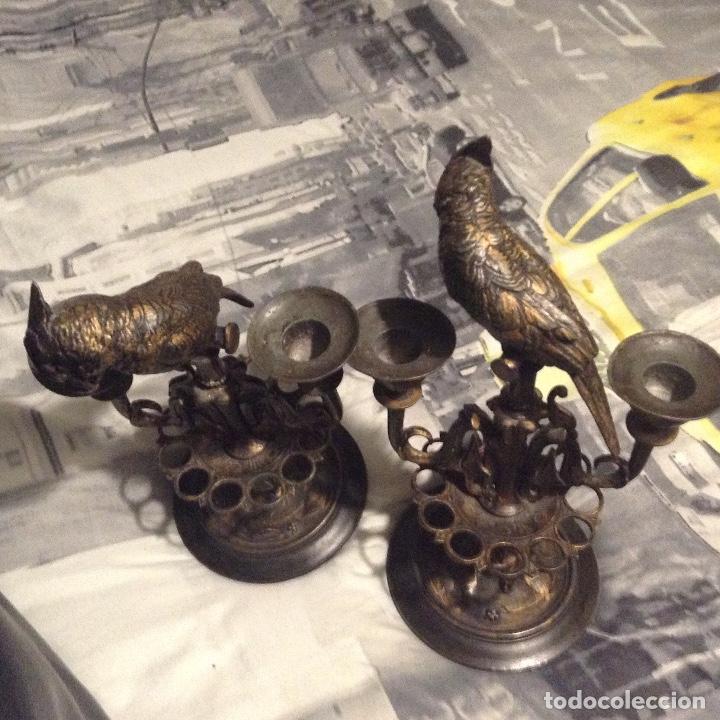 Antig&uuml;edades: Candelabros Esta&ntilde;o XIX cotorras - Foto 3