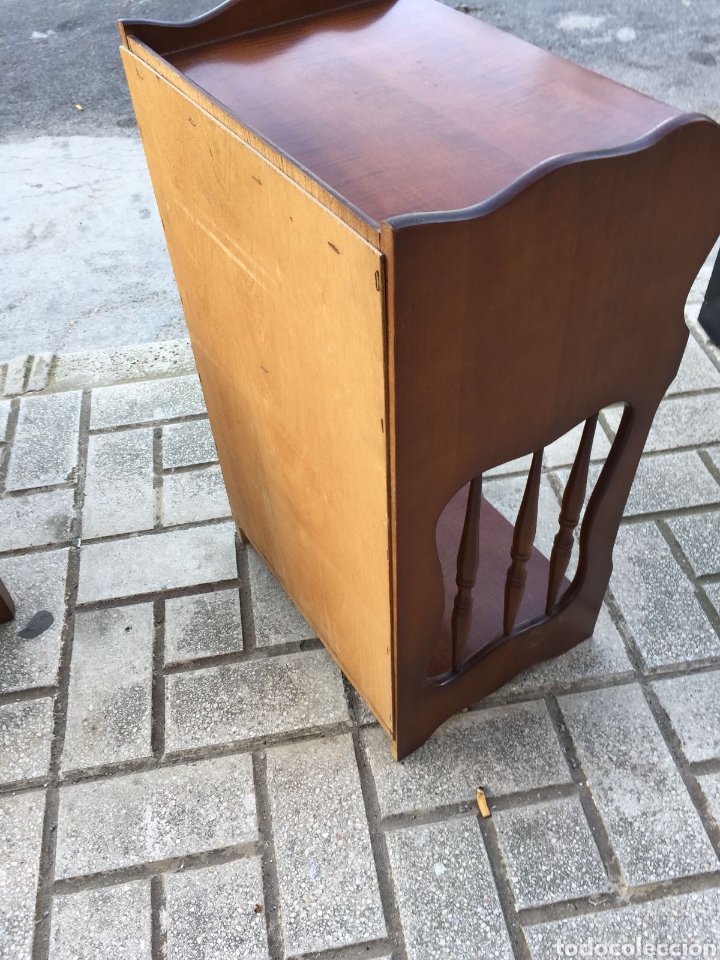 Antig&uuml;edades: MESA AUXILIAR TELEFONO - Foto 4