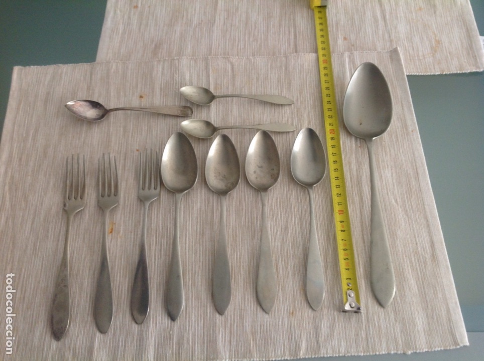 Antig&uuml;edades: Lote cubiertos varios - Foto 1