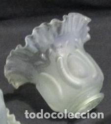 Antig&uuml;edades: 1 TULIPA MODERNISTA - Foto 1