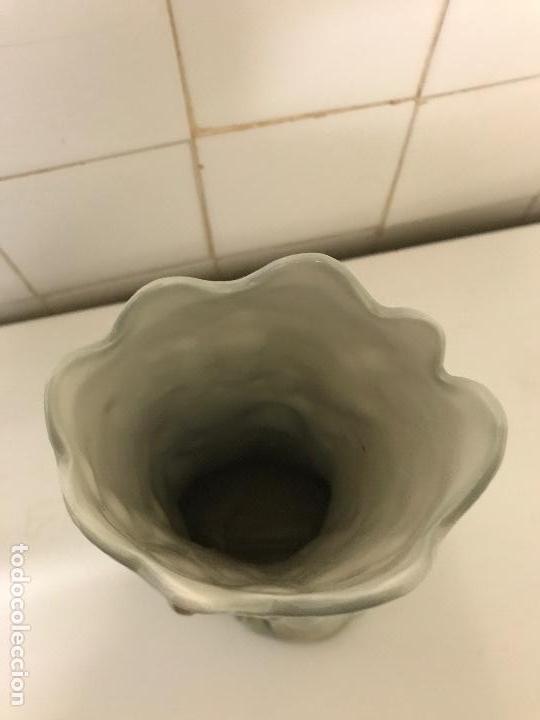 Antig&uuml;edades: Florero, llladro???? - Foto 3