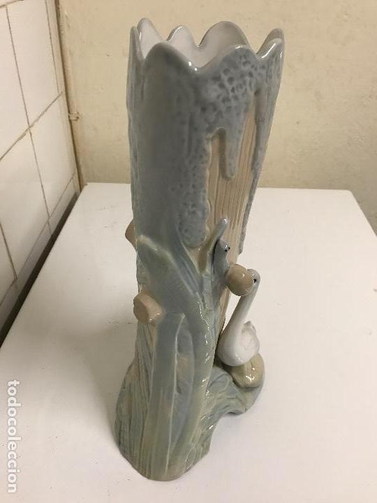 Antig&uuml;edades: Florero, llladro???? - Foto 4
