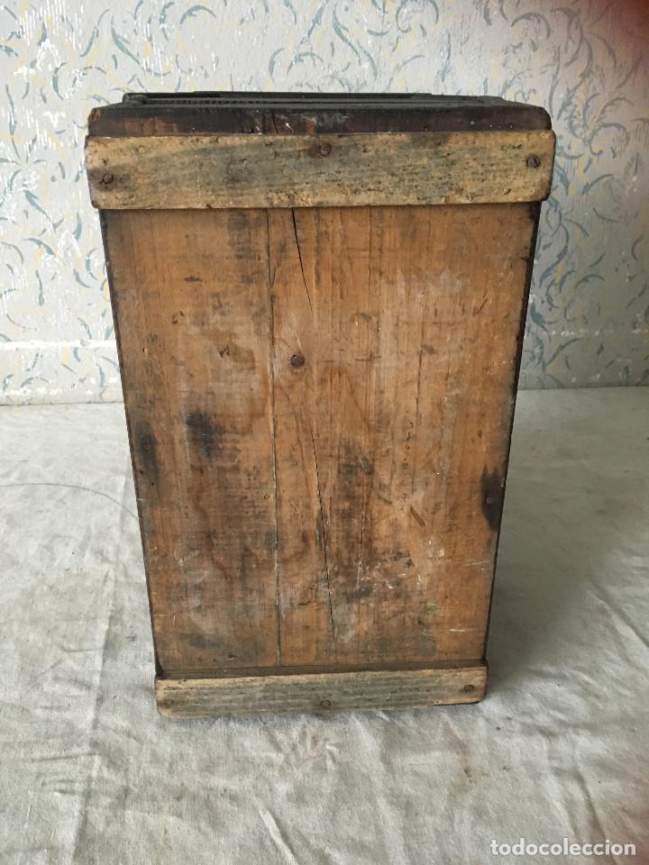 Antig&uuml;edades: ANTIGUA CAJA MALET&Iacute;N EN MADERA - Foto 14