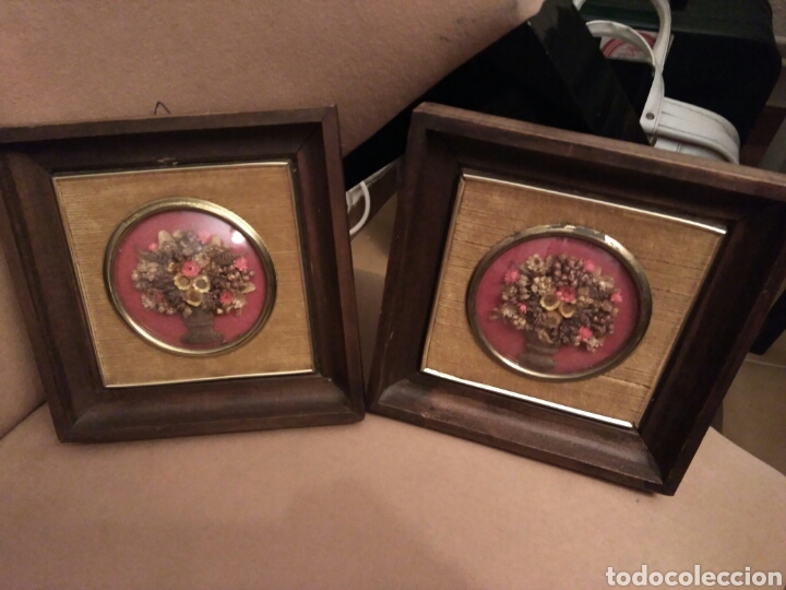 Antig&uuml;edades: 2 Cuadros Antiguos con Flores Secas
