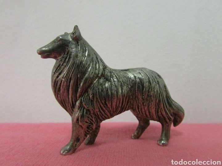 Antig&uuml;edades: Figura perro Laxy colecci&oacute;n