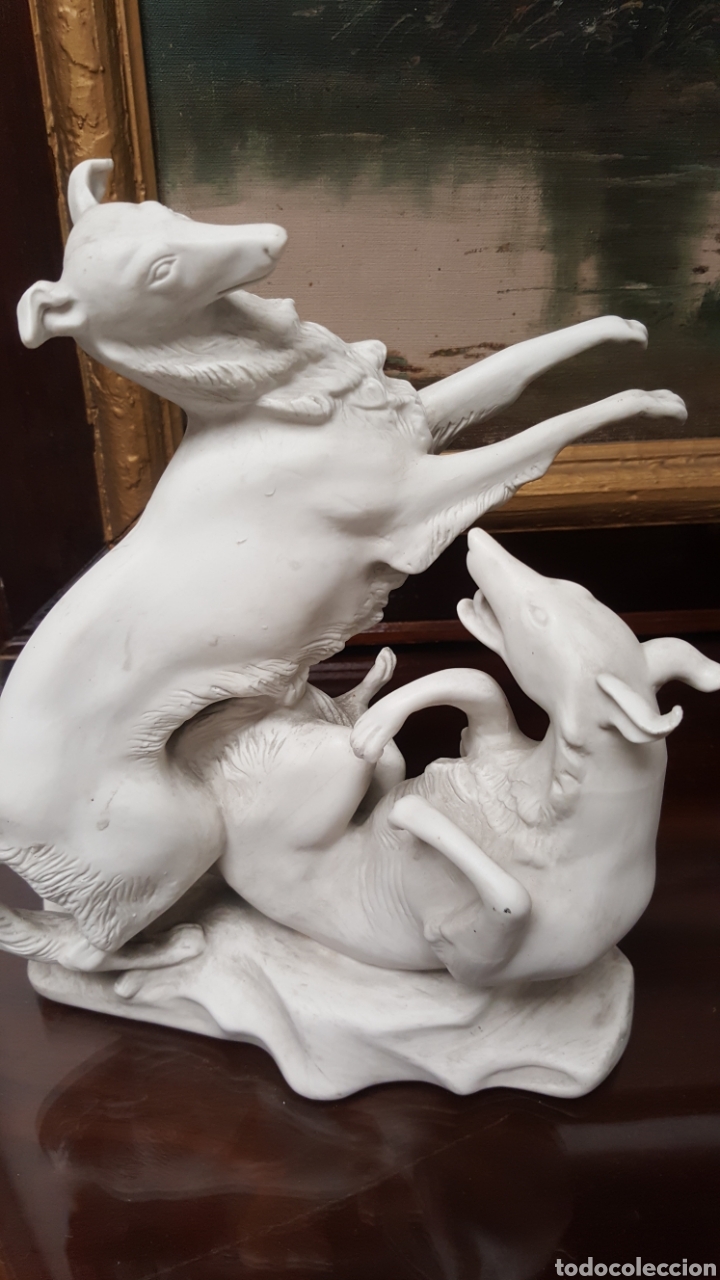 Antig&uuml;edades: Escultura perros en biscuit - Foto 3
