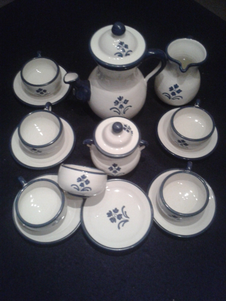 Antig&uuml;edades: Juego de cafe - 6 tazas- NUEVO - Foto 1