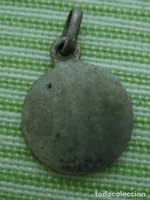 Antig&uuml;edades: Antigua medalla de Virgen - Foto 2