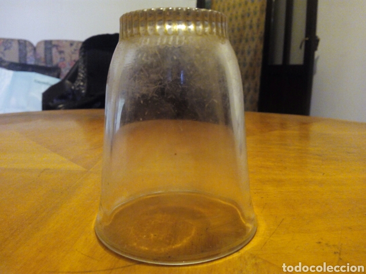 Antig&uuml;edades: Curioso vaso - Foto 2