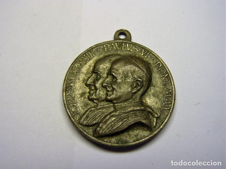 Antig&uuml;edades: Medalla Concilio Vaticano II. - Foto 1