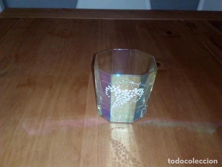 Antiquit&eacute;s: Precioso vaso firmado irissente