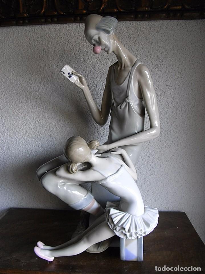 Antig&uuml;edades: PAYASO CON NI&Ntilde;A, LLADRO, 41 CMS. - Foto 1