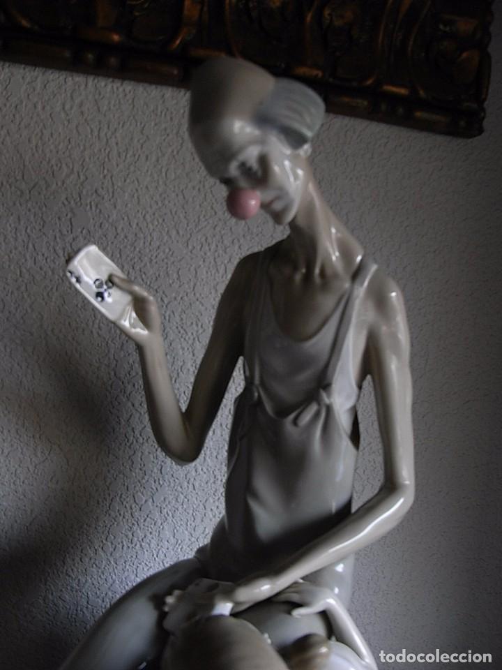 Antig&uuml;edades: PAYASO CON NI&Ntilde;A, LLADRO, 41 CMS. - Foto 2