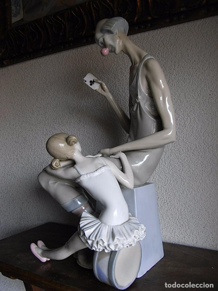 Antig&uuml;edades: PAYASO CON NI&Ntilde;A, LLADRO, 41 CMS. - Foto 3