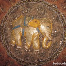 Antigüedades: CUADRO TAPIZ DE LA INDIA ELEFANTE HECHO ARTESANALMENTE