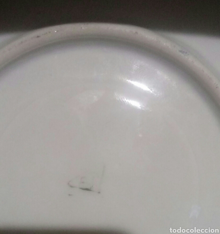 Antig&uuml;edades: Plato porcelana - Foto 4
