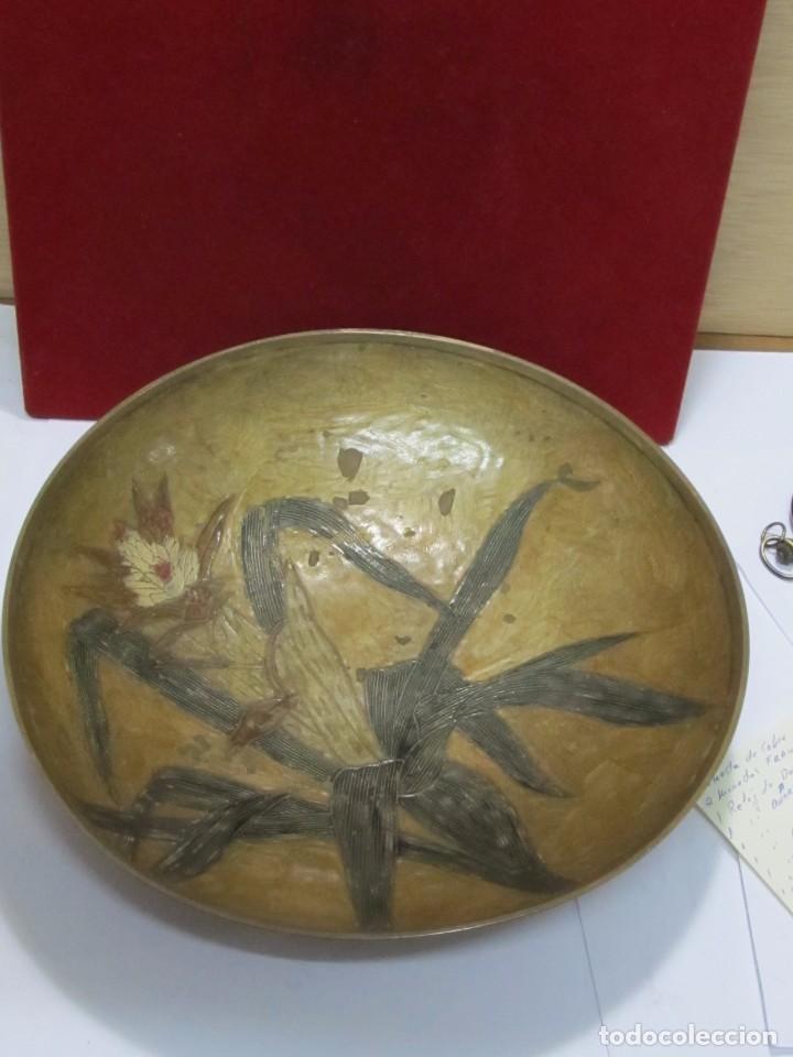 Oggetti Antichi: ANTIGUO PLATO DE BRONCE DE LA INDIA, PINTADO A MANO