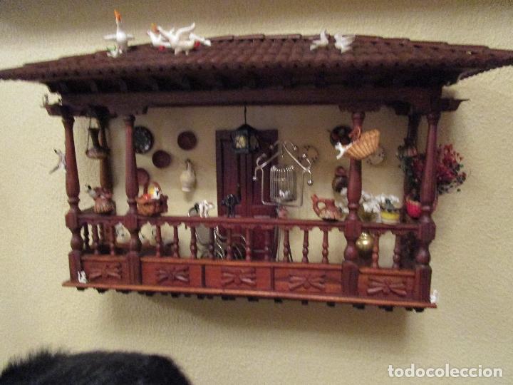 Antiguidades: BALCONERA, REPRESENTACI&Oacute;N DE CASA RURAL EN MINIATURA (sin incluir complementos miniaturas )