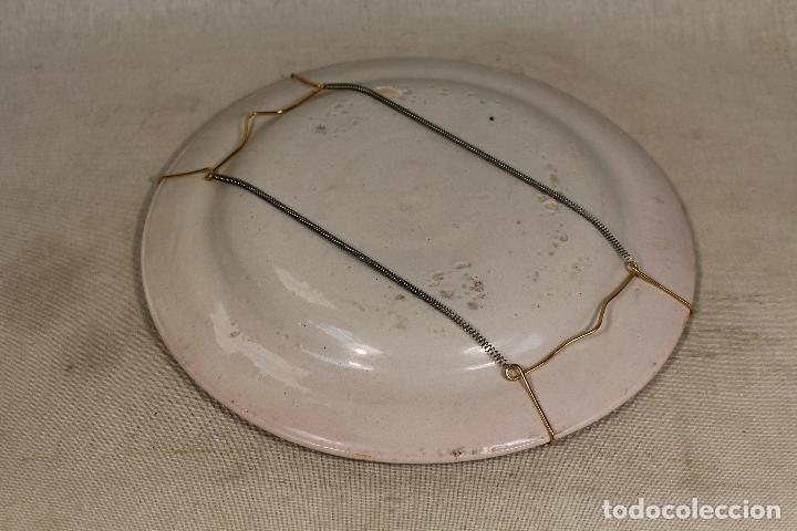Antig&uuml;edades: plato fuente antiguo - Foto 3