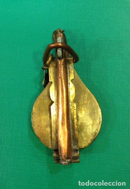 Antig&uuml;edades: ANTIGUO MECHERO DE BRONCE Y COBRE - Foto 2