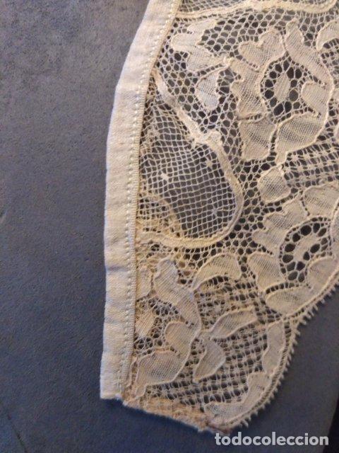 Antig&uuml;edades: ANTIGUO CUELLO DE ENCAJE BEIGE - Foto 4