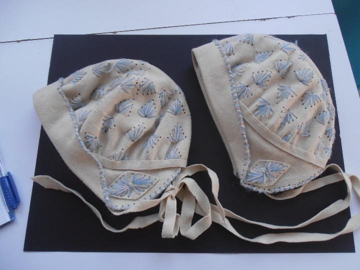 Antig&uuml;edades: gorritos de ni&ntilde;a antiguos - Foto 12