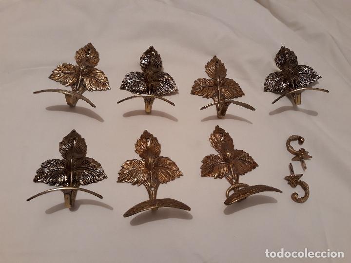 Antig&uuml;edades: PERCHAS DE BRONCE O LATON IMITANDO HOJAS precio por unidad