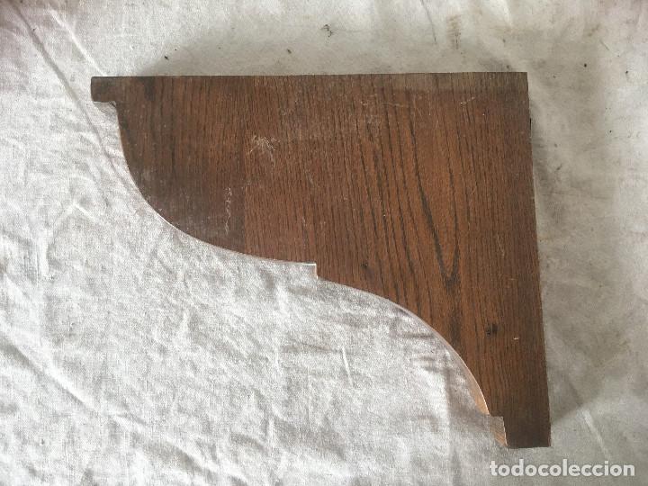Antig&uuml;edades: PAREJA CANES DE MADERA PARA BALDA - Foto 3