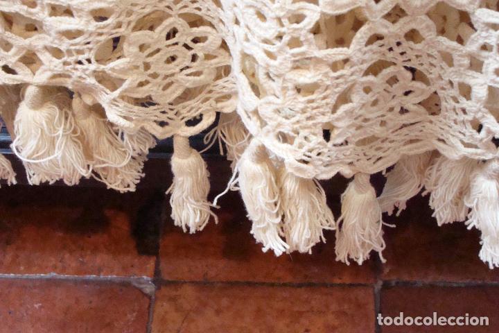 Antig&uuml;edades: Colcha de ganchillo hecha a mano - Foto 2