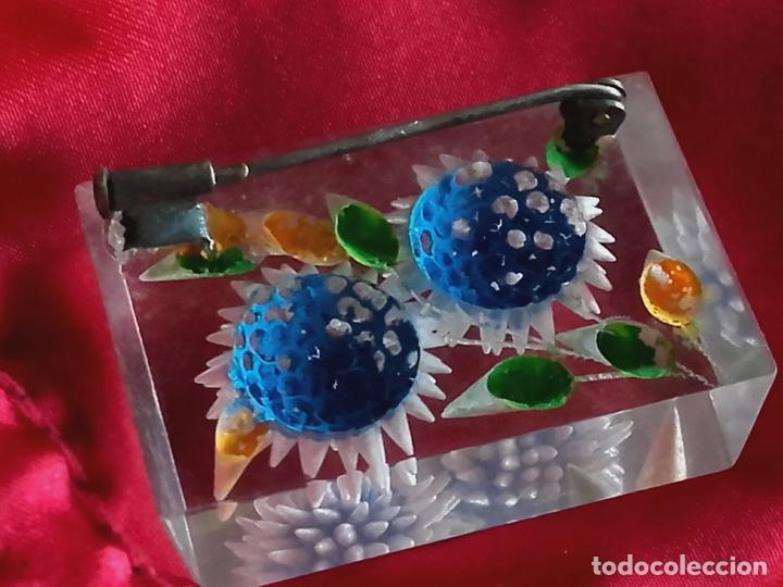 Antig&uuml;edades: Broche metacrilato - Foto 4