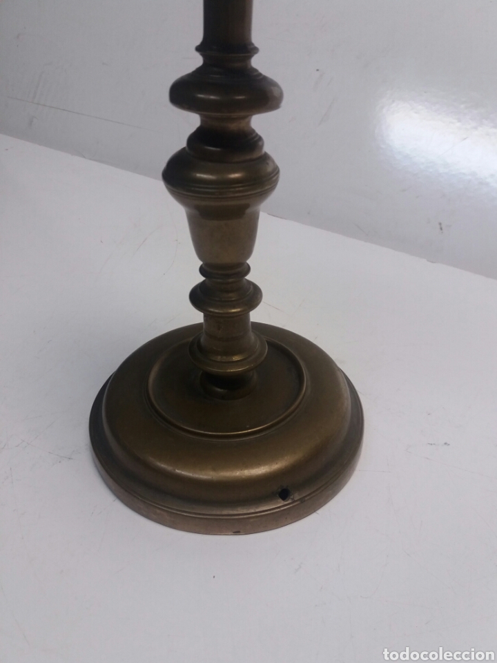 Antig&uuml;edades: Candelabro siglo xviii - Foto 2